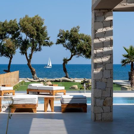 Artemis Seafront Villa, An Evanescence Sea Retreat, By Thinkvilla Tavronítisz Kültér fotó