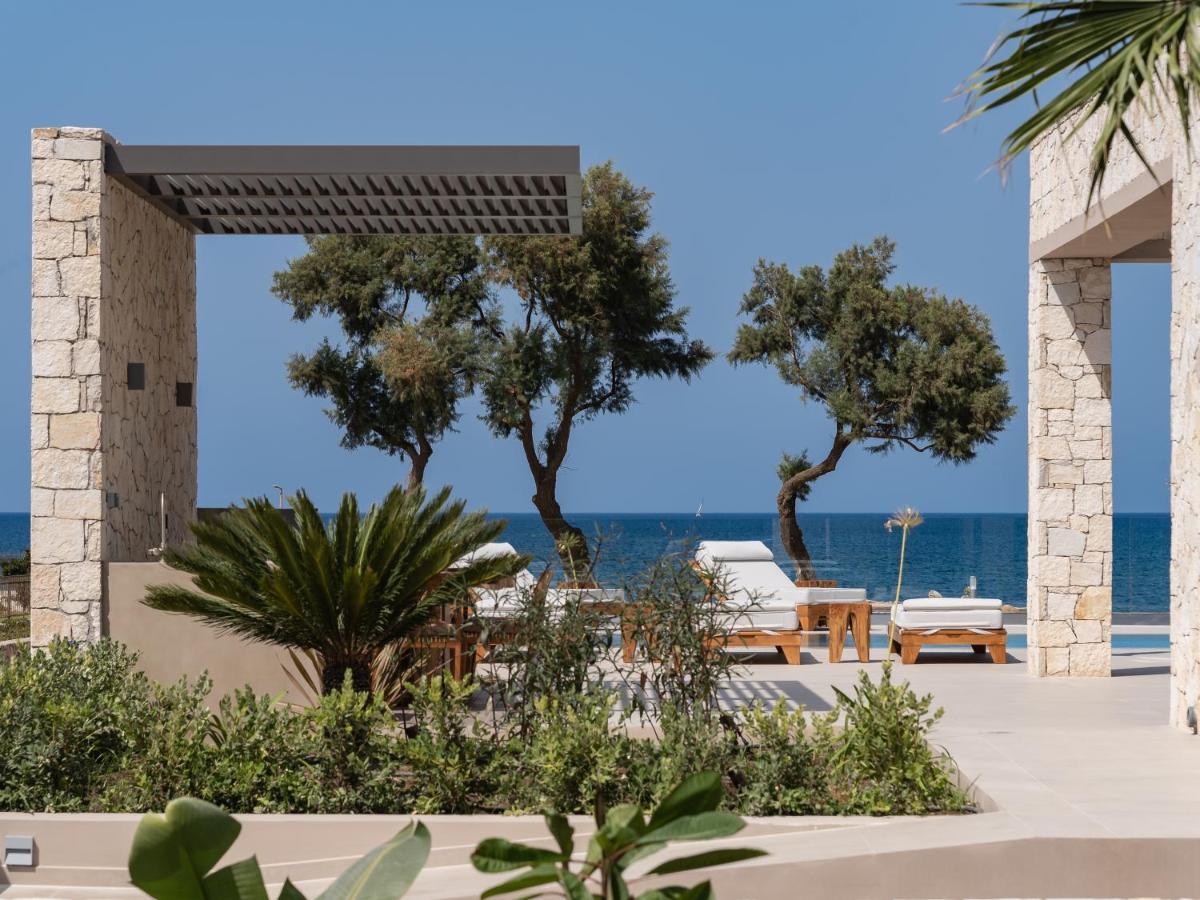 Artemis Seafront Villa, An Evanescence Sea Retreat, By Thinkvilla Tavronítisz Kültér fotó