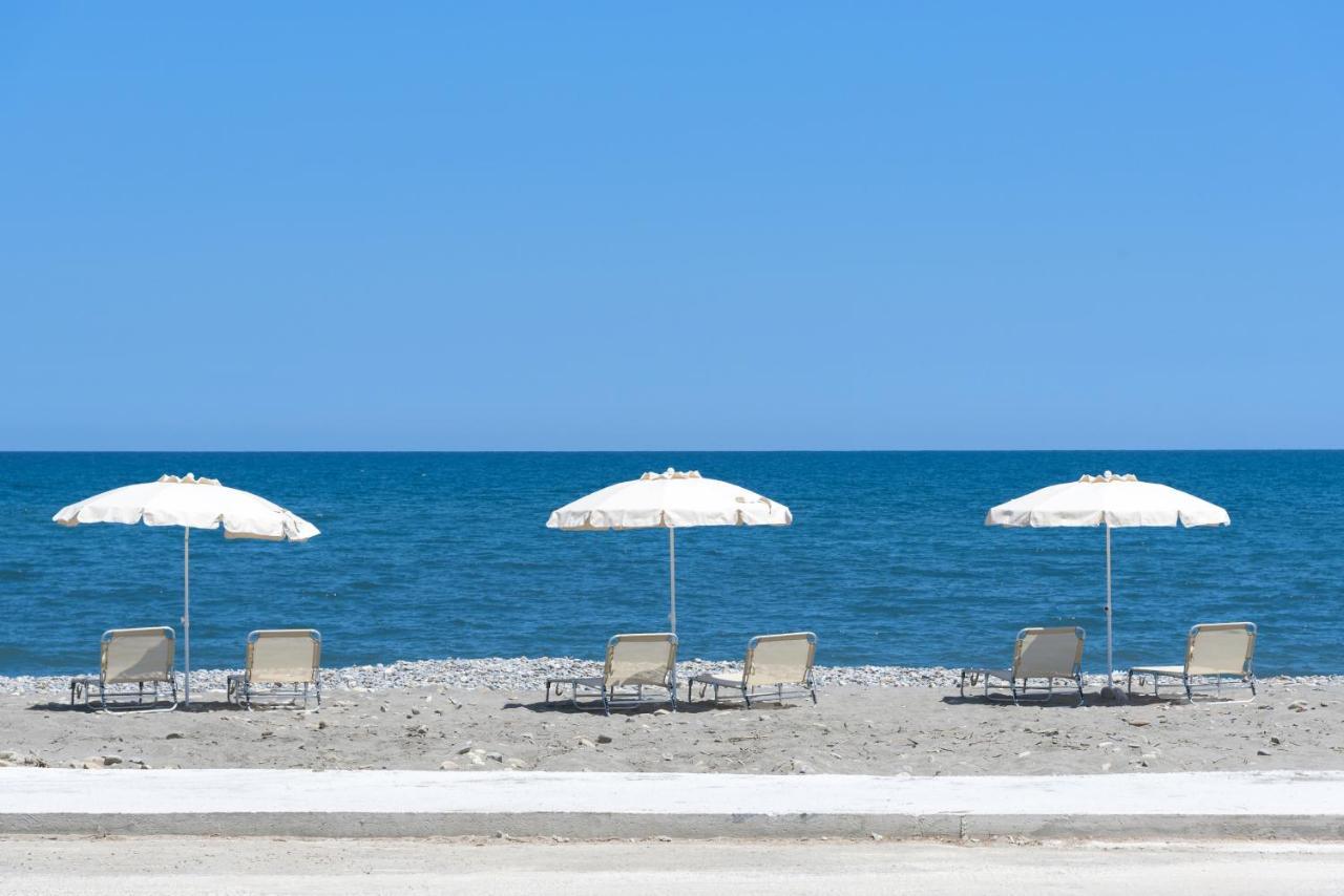 Artemis Seafront Villa, An Evanescence Sea Retreat, By Thinkvilla Tavronítisz Kültér fotó